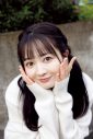 SKE48江籠裕奈卒業写真集『限りなく、恋だと思う』の裏表紙3種解禁！ 秋元康の帯コメントも公開 - 画像一覧（1/4）