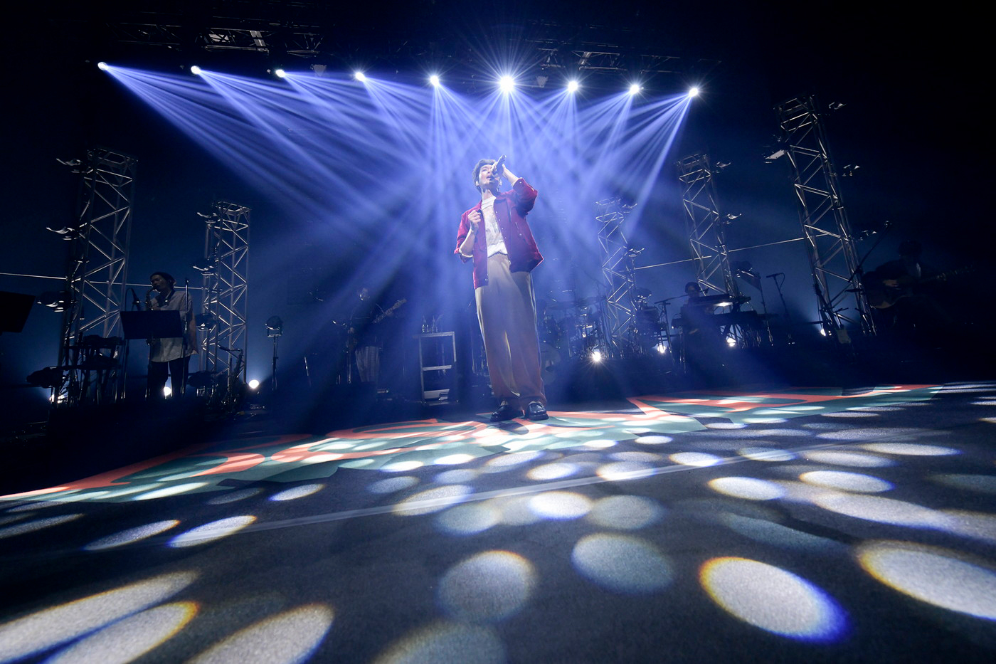 【ライブレポート】松下洸平、ニューアルバム『R＆ME』を引っ提げた自身最大規模となる全国ツアーがスタート - 画像一覧（2/4）