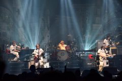 【ライブレポート】ユニコーン、21ヵ所26公演に及ぶ 『クロスロード』ツアー 完走！「とにかく明るい」ツアーファイナル公演のレポート到着