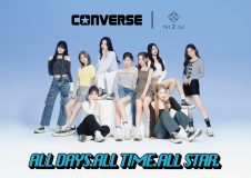 NiziU、CONVERSEをクール＆カジュアルに履きこなす新ビジュアル公開