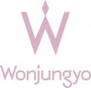 TWICE MOMO、韓国アイドルメイクを牽引するウォン・ジョンヨ監修のコスメブランド「Wonjungyo」の新ビジュアルに登場 - 画像一覧（9/9）
