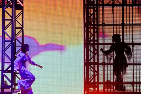 Ado×平手友梨奈のスペシャルコラボも！クラウドナイン創立5周年特別番組『雨音』放送決定