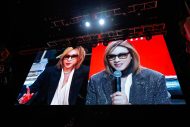 YOSHIKIの誕生日を手越祐也、PATA、MIYAVIらが祝福！YOSHIKIと「AI YOSHIKI」の生対談も - 画像一覧（6/6）