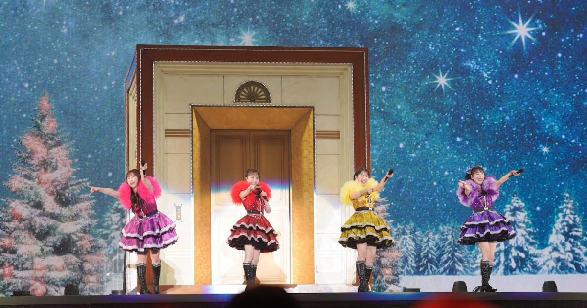 クリスマスライブ衣装3 コンプ ライブレポート】ももクロ、冬恒例の『ももいろクリスマス』開催