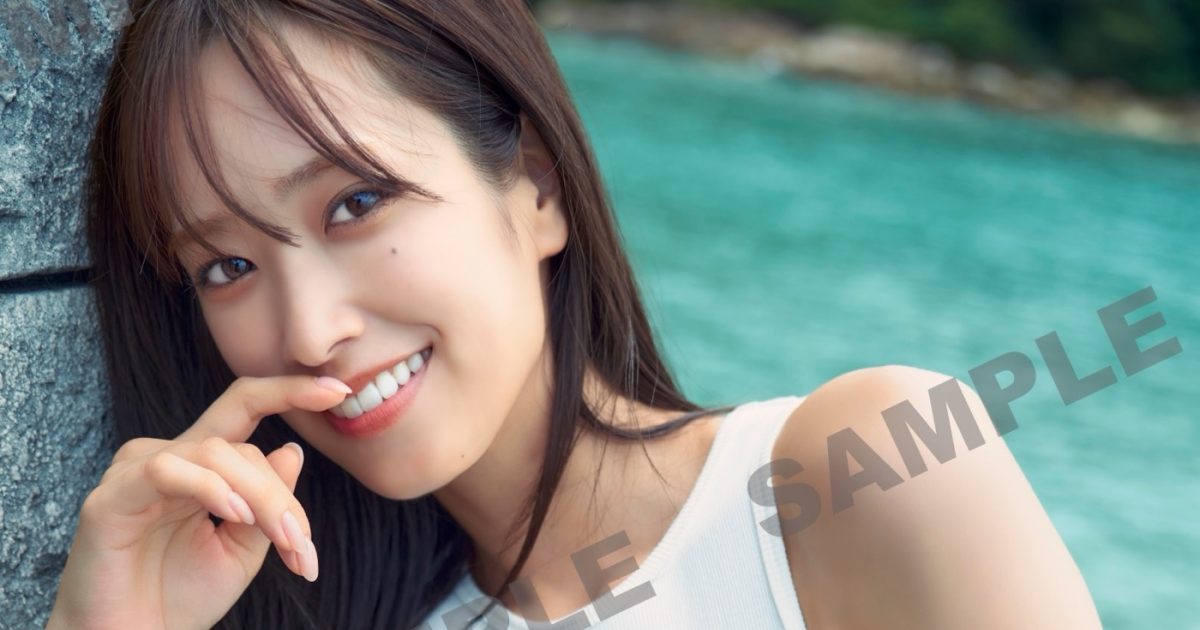 佐々木久美1st写真集発売記念YouTube生配信開催決定！純白ワンピースを