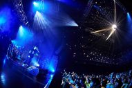 【ライブレポート】爆音ギターと宙を舞うメガネ！崎山蒼志、東名阪ツアー『The BestTour 2018-2025』完遂 - 画像一覧（5/7）