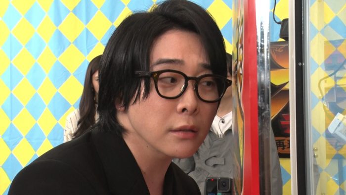 大森元貴、菊池風磨ら映画『#真相をお話しします』チームが「神業目隠しクレーンゲーム」に参戦