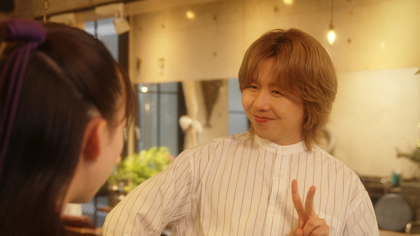 Mrs. GREEN APPLE藤澤涼架、Eテレ『天才てれびくん』でてれび戦士が暮らす街の“美容室の店長”役を熱演