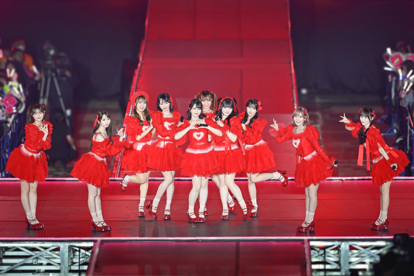 【ライブレポート】＝LOVE、アリーナツアーで約9万人を動員！ファイナルを国立代々木競技場で開催