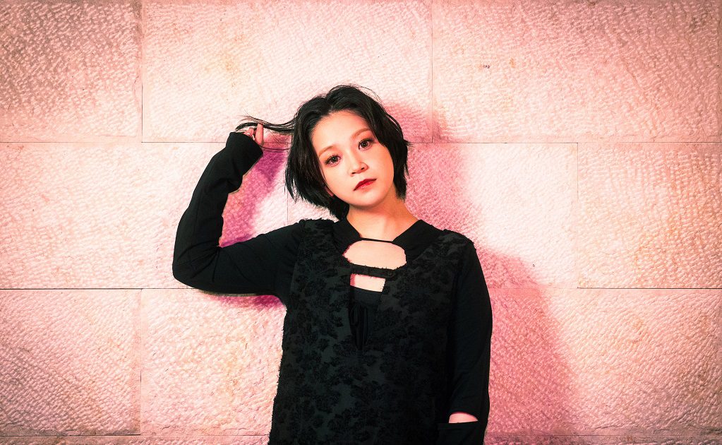 安室奈美恵「SWEET 19 BLUES」をshikisai × mahinaが再構築！『Newtro