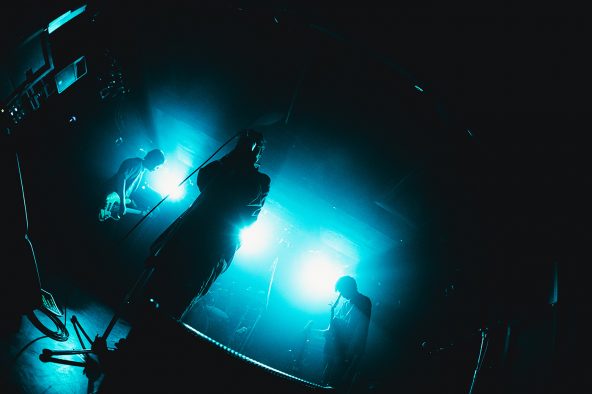 【ライブレポート】FUJIBASE『新東京市音頭』リリース前夜祭の気持ちで臨んだステージ「僕は音楽をぶつけるためにやってます。音楽に救われた人間だから」