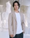 山下智久『大阪・関西万博』を訪問！フランスパビリオンに展示されたディオールの世界観を堪能 - 画像一覧（1/3）