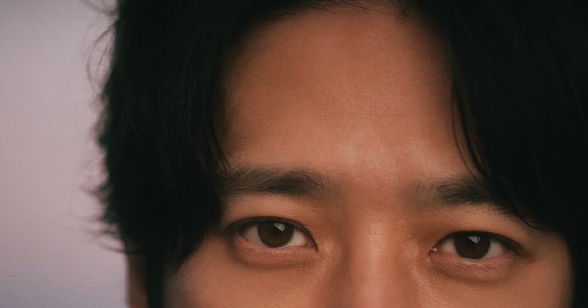 二宮和也、カバーアルバムのあらたな収録曲としてYOASOBI「あの夢を