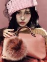 TWICE・MINA、“フェンディ”秋冬コレクションを纏い現代のミューズを体現 - 画像一覧（2/3）