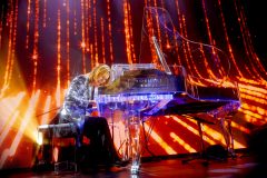 【ライブレポート】YOSHIKI“世界一豪華なディナーショー”全10公演を完走！「正直不安でした」