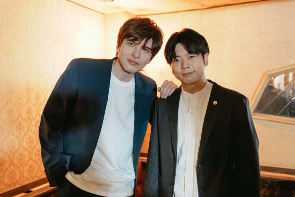 増田貴久＆城田優が揃ってクランクイン！ドラマ『推しの殺人』オフショット＆場面写真公開