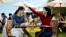 サザン「涙のキッス」を使用！綾瀬はるか、松下洸平、河合優実出演ユニクロ新TVCM公開 - 画像一覧（9/10）