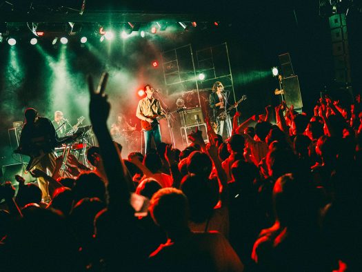 【ライブレポート】Hedigan’s、東名阪ツアー完遂！「各自で楽しむ方法を見つけてください」（YONCE）