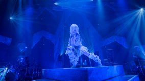 Reol最新ツアー映像より「un, deux, trois」ライヴ映像公開！最新アルバムの商品画像も到着