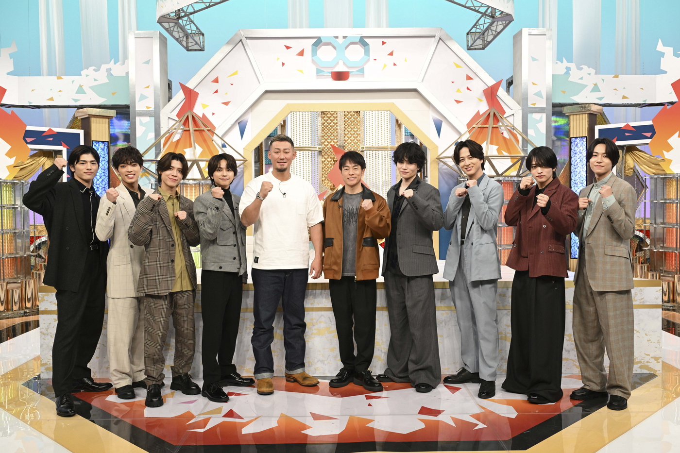 『timeleszファミリア』でtimeleszとレジェンド中田翔が豪華スイーツを巡り本気の心理戦勝負