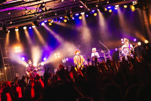 【ライブレポート】KANA-BOON 新体制初ツアー開幕！「おじいちゃんおばあちゃんになってもこのメンバーでやっていく」（谷口鮪）