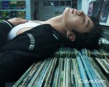 BTS Jung Kook、Calvin Klein 2026年春のデニムキャンペーンに登場！シグネチャージーンズを纏い“今”という瞬間を体現 - 画像一覧（10/17）