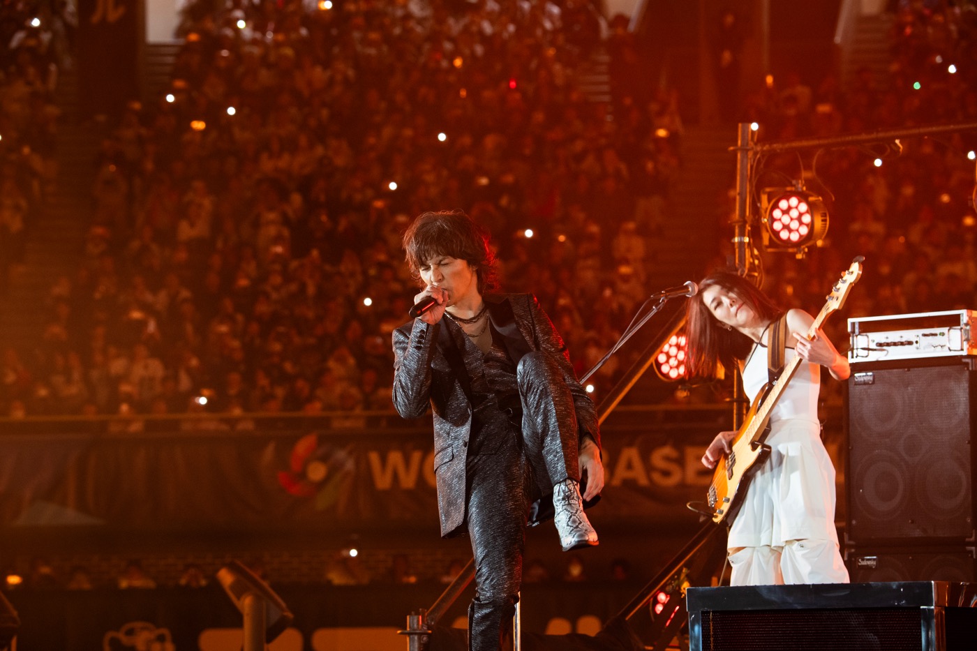 【レポート】稲葉浩志、東京ドームで『WBC』Netflix大会応援ソング「タッチ」を披露