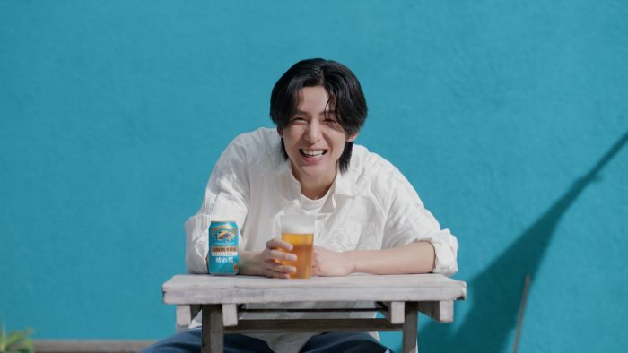 目黒蓮、“キリンビール 晴れ風”を飲んで「やっべ、涙出てきた」。「昨日も飲みましたから」と愛飲ぶりも告白