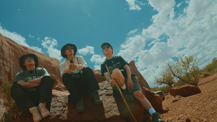 Travis Japanがアメリカの“立ち入り禁止区域”に潜入！乗馬＆スピリチュアルな瞑想も体験