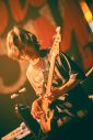 【独占レポート】くるり、Suchmosへ受け継がれる音楽的美学。30年の名曲群で魅せた『Suchmos The Blow Your Mind TOUR 2026』 - 画像一覧（2/26）
