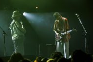 【独占レポート】Suchmosと長岡亮介でペトロールズ「雨」披露！人生においても欠かせない味方であり続ける2組が鳴らす音楽に心満たされる『Suchmos The Blow Your Mind TOUR 2026』福岡公演 - 画像一覧（8/31）