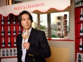山下智久、モエ・エ・シャンドンのイベントで乾杯！「お招きいただきとても光栄です」 - 画像一覧（2/12）
