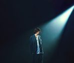 米津玄師、映画『キングダム 魂の決戦』主題歌の「夜鷹」配信リリース決定！新アーティスト写真も公開 - 画像一覧（4/5）