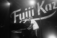 【独占レポート】Fujii Kazeが語るSuchmosの功績「日本の音楽を一気にオシャレにした」念願コラボが叶った『Suchmos The Blow Your Mind TOUR 2026』ツアーファイナル - 画像一覧（13/36）
