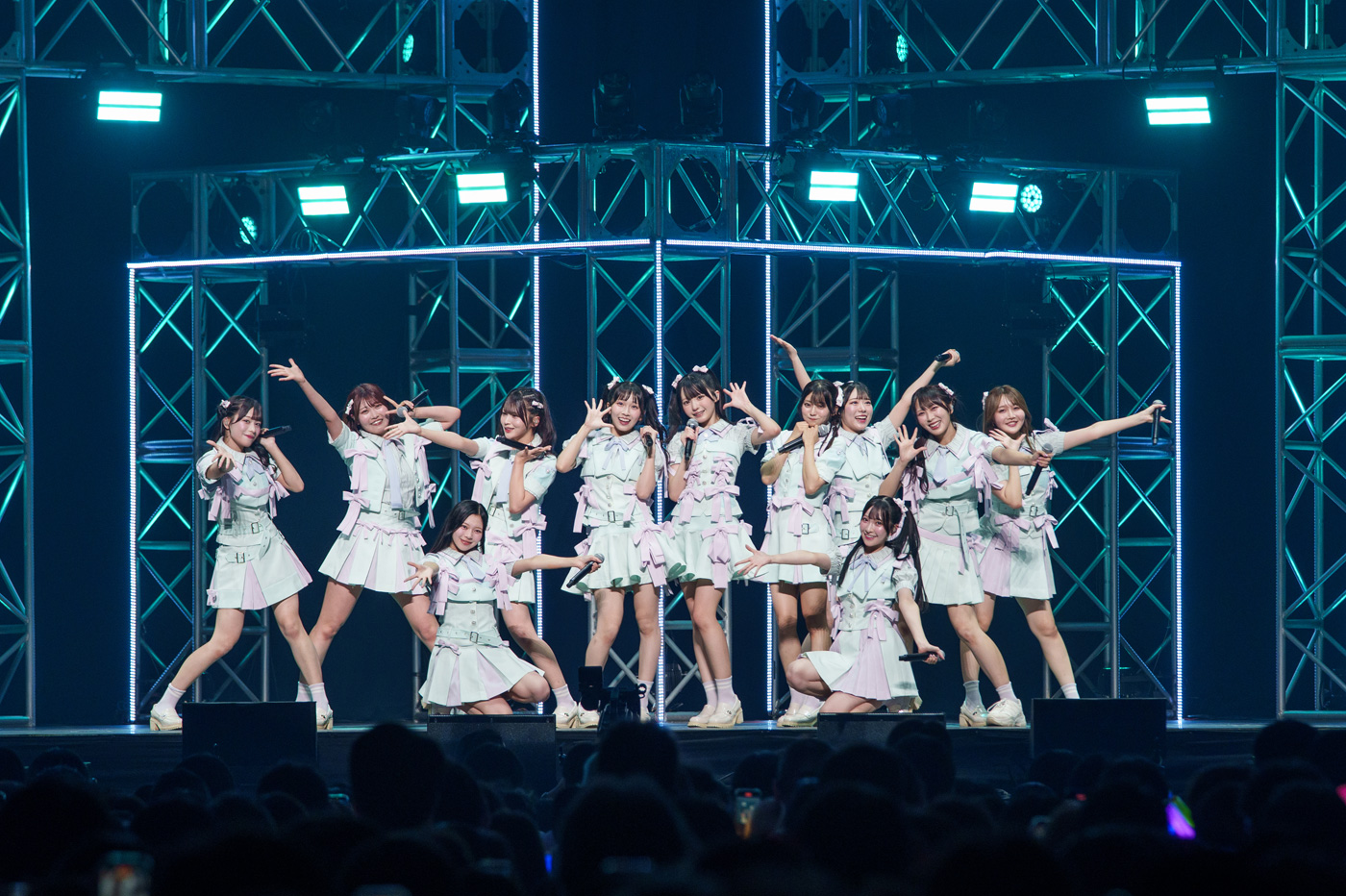 【ライブレポート】≒JOY、自身最大規模となるワンマンLIVEを開催！＝LOVE、≠MEの夏曲カバーも披露