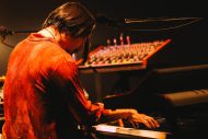 【ツアー総括】Suchmos、6年越しの約束を完遂。YONCE「これで活動再開にケリがついた」リスペクトするアーティストを招いての2マンツアーを振り返る - 画像一覧（3/17）