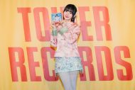 岡田紗佳、デビュー曲「国士無双LOVE」のリリースイベントを開催！「麻雀を知らない人にも口ずさんでほしい」（岡田） - 画像一覧（1/18）