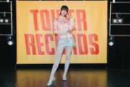 岡田紗佳、デビュー曲「国士無双LOVE」のリリースイベントを開催！「麻雀を知らない人にも口ずさんでほしい」（岡田） - 画像一覧（14/18）