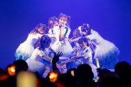 【ライブレポート】22/7、台北で単独ライブを開催！ファンとの距離を縮めながら全16曲を披露 - 画像一覧（1/11）