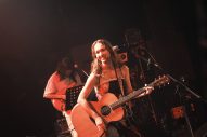 【ライブレポート】Hana Hope、“心の光”は世界へつながる。20代最初の夏、『HeartsGlow』で見せた新しいフォルクポップの現在地 - 画像一覧（12/22）
