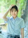 日向坂46渡辺莉奈、乃木坂46川端晃菜、櫻坂46山田桃実ら7人の現役女子高校生アイドルが裏表紙を飾る - 画像一覧（10/24）