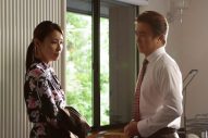 ドラマ『告白－25年目の秘密－』第6話、爽太（松村北斗）の秘密が麻里子（岡崎紗絵）にバレる！「終わった…僕の25年の恋…」 - 画像一覧（6/6）