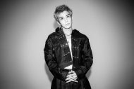 GAN（岩田剛典）ミニアルバム『Blank Canvas』リリース決定！モノトーンを基調とした新ビジュアルも解禁 - 画像一覧（1/1）