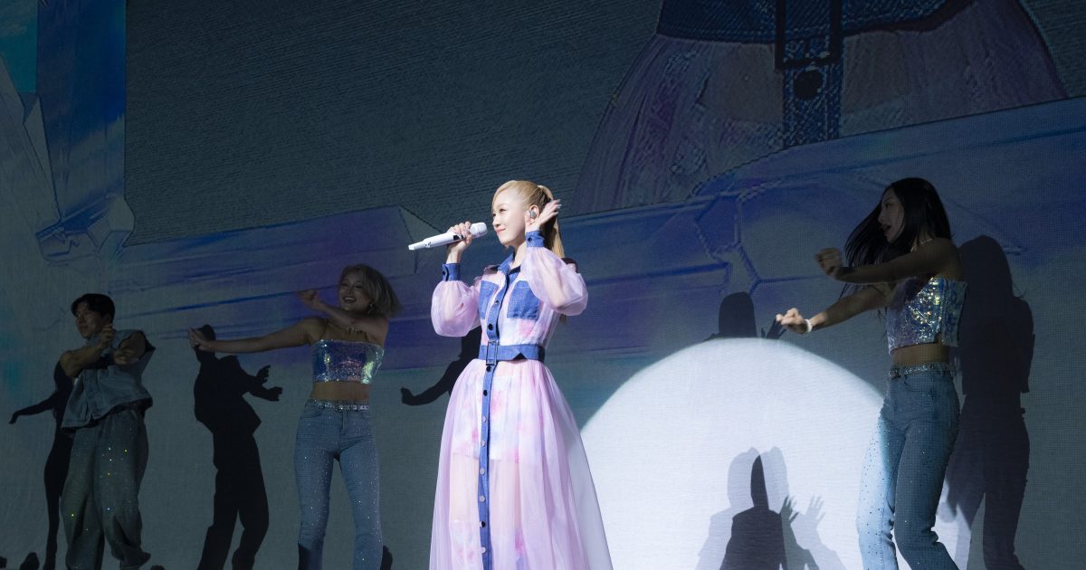 西野カナ、6万人を動員した約8年ぶりのホールツアーを完走！セット
