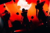 【ライブレポート】METALVERSE、ワンマンライブにてオリジナルアニメ映画『GROTESQQQUE-グロテスク-』OP「Shoot Shoot Shoot」リリースを発表 - 画像一覧（2/7）