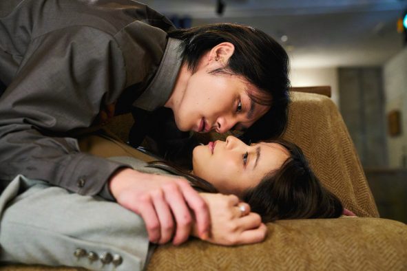 松田元太主演ドラマ『はだかんぼうたち』が衝撃の幕開け！開始わずか10秒で松田演じる鯖崎の危険で抗えない魅力が全開に