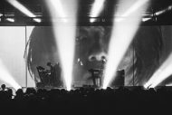 【ライブレポート】THE SPELLBOUND×BOOM BOOM SATELLITES、川島道行の命日に示した未来への道筋「素敵な奇跡を起こすバンドでいたい」 - 画像一覧（2/16）
