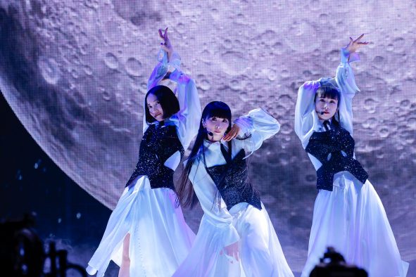 Perfumeライブ映像作品『Perfume Countdown Live 2023→2024 “COD3 OF P3RFUM3” ZOZ5』本編のSPティザー公開