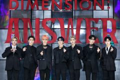 ENHYPEN、新作『DIMENSION : ANSWER』のリリースにあたり世界のメディアに向けたショーケースを実施