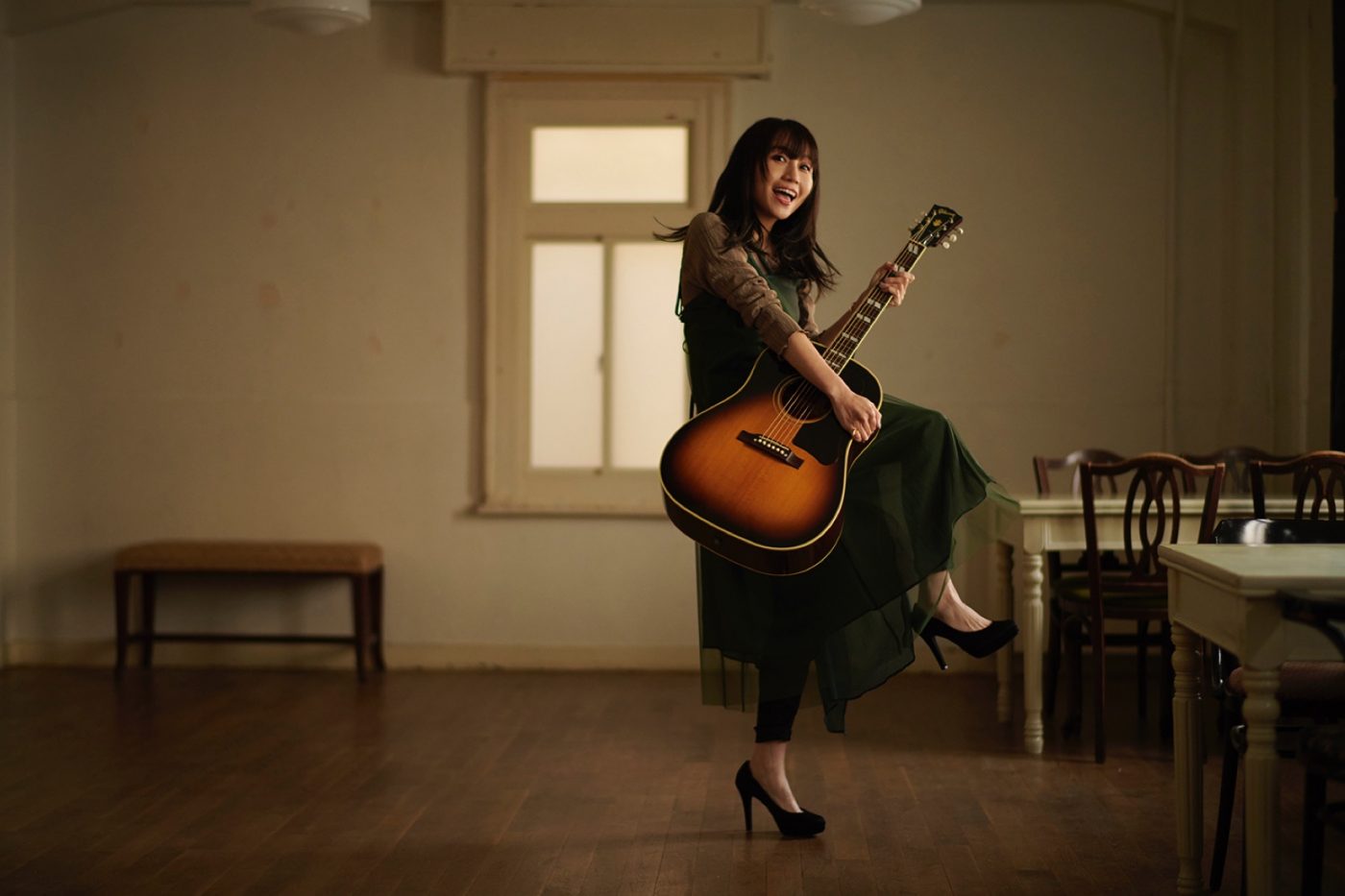 矢井田瞳、約5年ぶりの全国弾き語りツアー『Guitar to Uta』開催決定